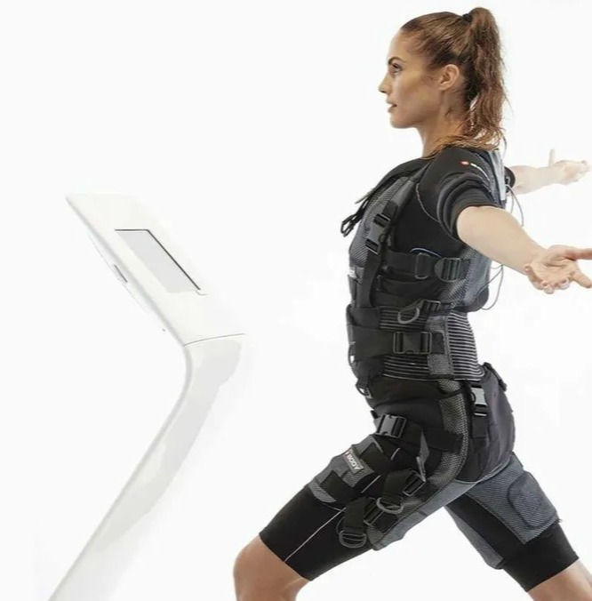 xbody-electrostimulation_edited_edited.jpg
