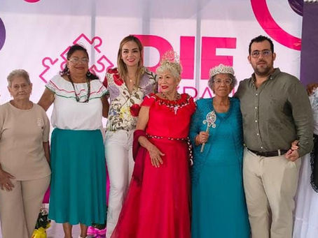 CELEBRAN EL DÍA DEL ADULTO MAYOR EN TUXPAN.