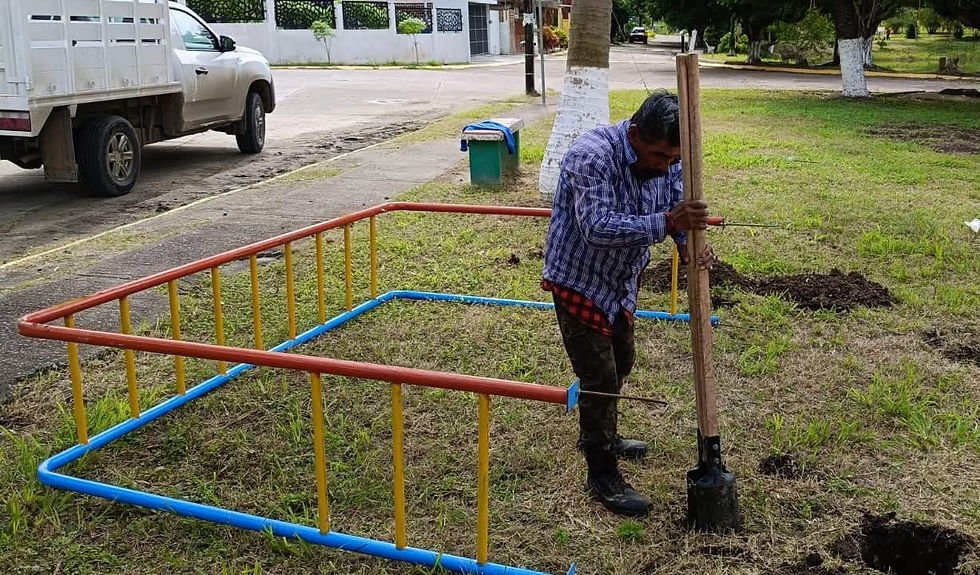 Los juegos infantiles fueron instalados en el parquecito del conjunto habitacional Vista Hermosa.
