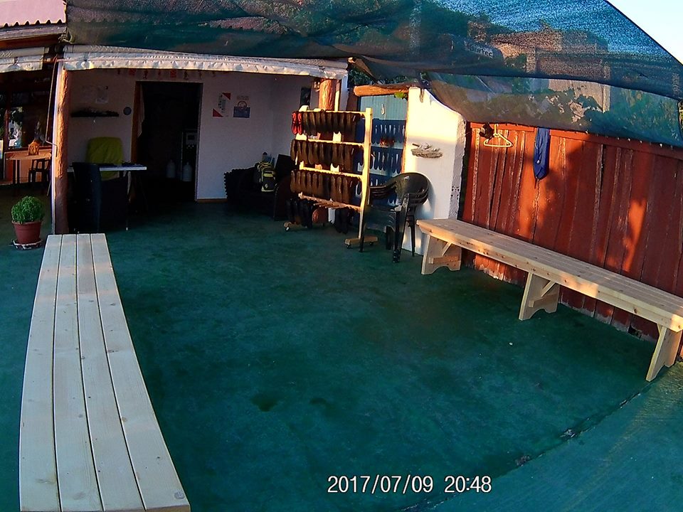 SSI dive centre and school in Agios Georgios South offering introductory dives, Open Water training, specialty courses and guided diving.
