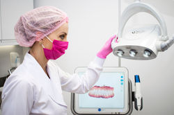 invisalign-karine-salmoria