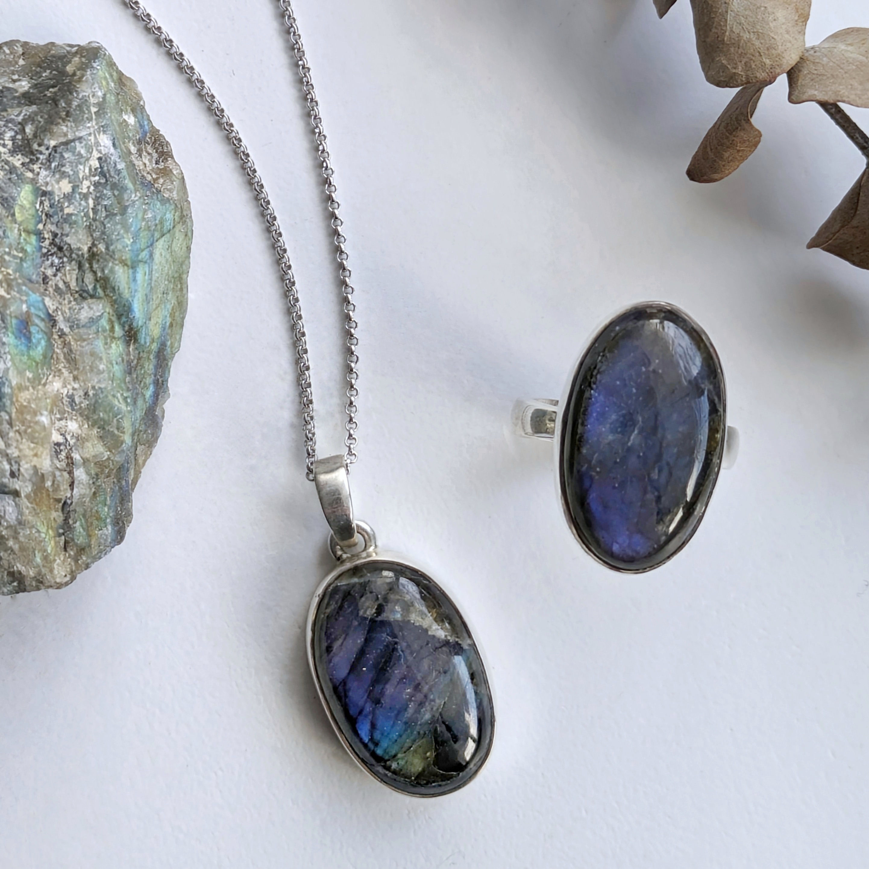 Glowing Labradorite