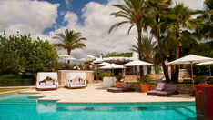 Hoteles y restaurantes en Ibiza