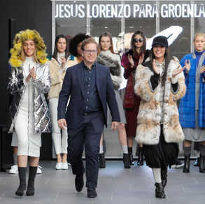 Jesús Lorenzo abre la MBFW con una colección sostenible con prendas recicladas