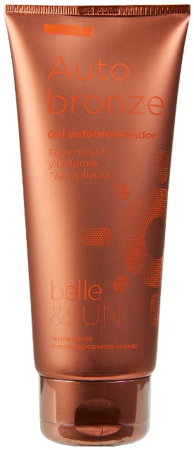 Contiene dihidroxiacetona (DHA), proporcionando a la piel, sin sol, un luminoso, natural y uniforme tono bronceado que dura varios días. belle&SUN dispone de este formato: gel autobronceador, con resultados en una hora y absorción inmediata.