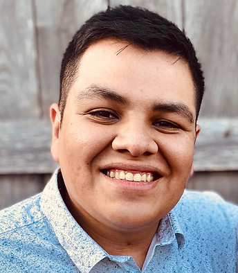 Luis Headshot.jpeg