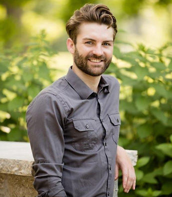 Mark Wilcoxen Headshot_edited.jpg