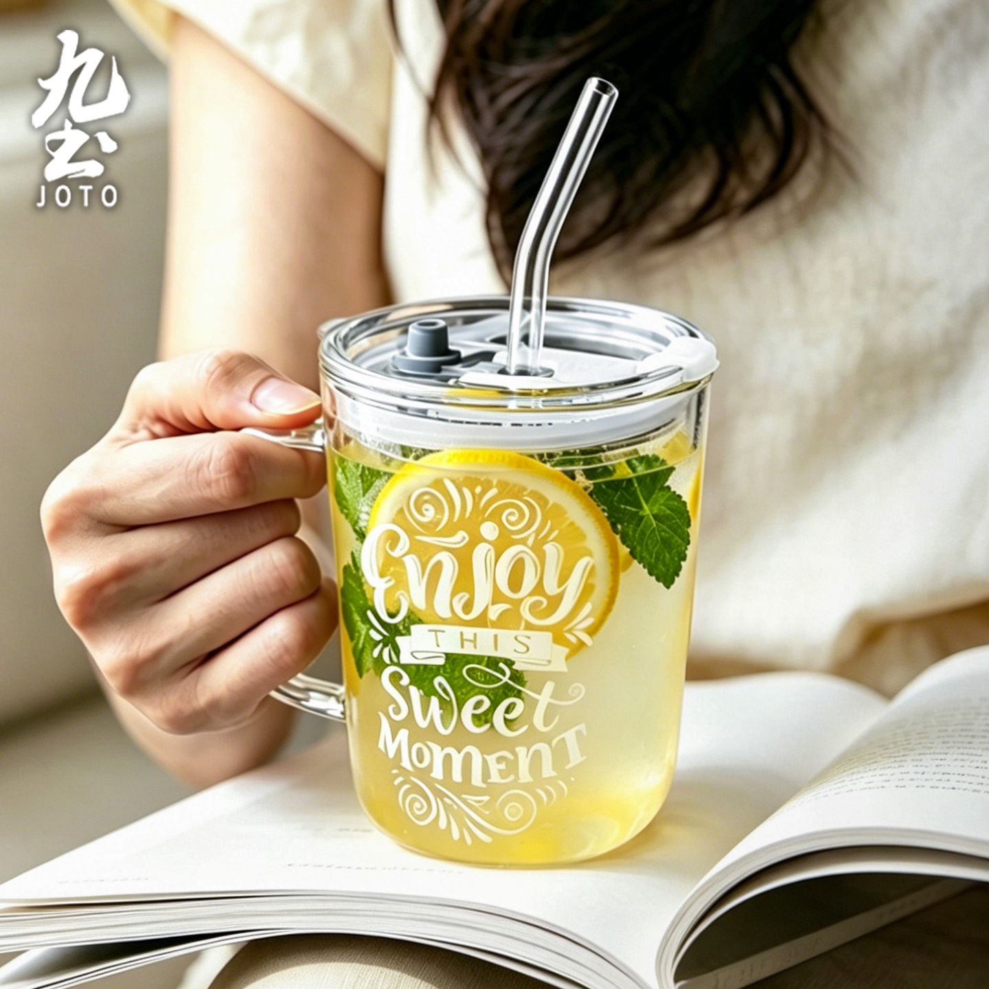 JOTO Glass Mug with Lid & Straw – 460 mL Printed Graphic CUPR0625