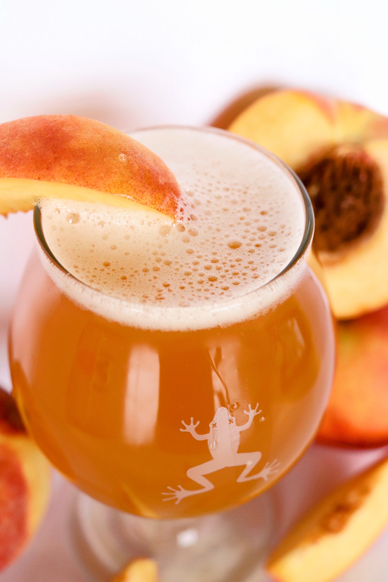 2022-04-05-PEACH CREAMSICLE.JPG