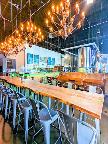 2022-09-10-TASTING ROOM.jpg