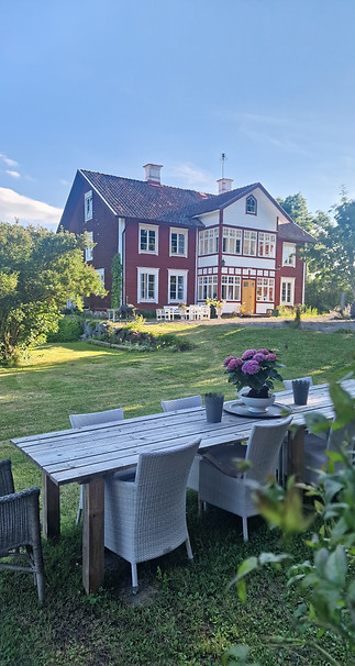 Kullbol b&b garden