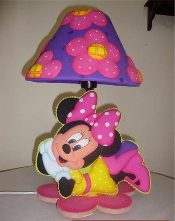 Manualidades Foami Souvenirs para niños en foami. manualidades foami