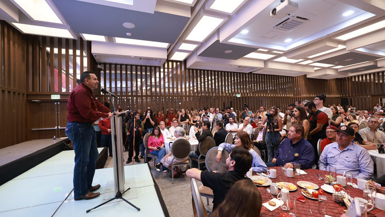Cruz Pérez Cuéllar fortalece su proyecto con el respaldo de fundadores de Morena