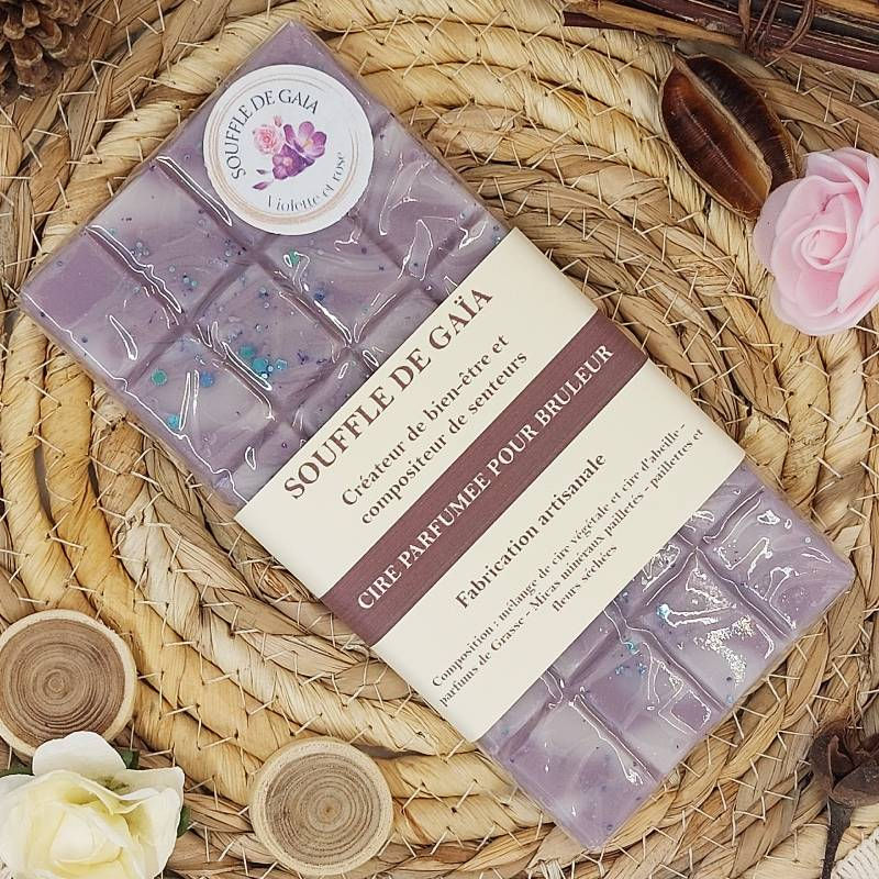 fondant parfumé en forme de tablette senteur violette et rose