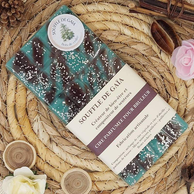 Fondant parfumée en forme de tablette senteur bois de cèdre