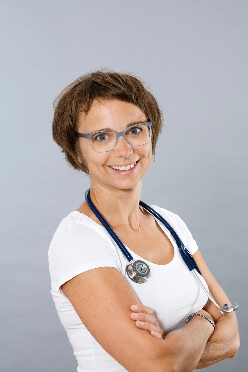 Dr. Christine Bonelli