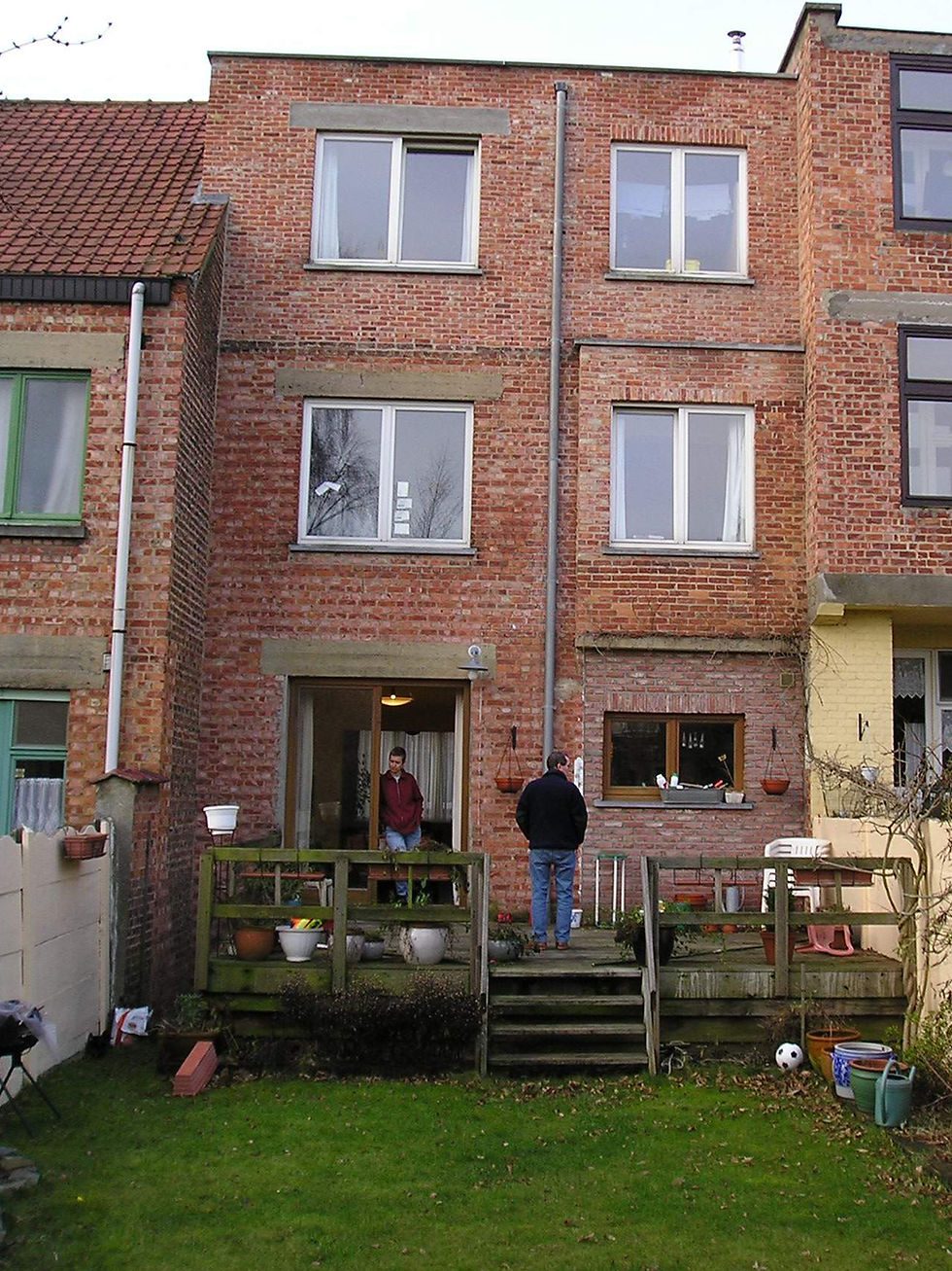 Façade arrière de la maison avant la réalisation de l'extension à Bruxelles