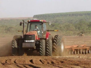 Limpeza de Terreno e Preparação do Solo com Trator de Grade: Como Virar a Terra e Garantir Máxima Produtividade
