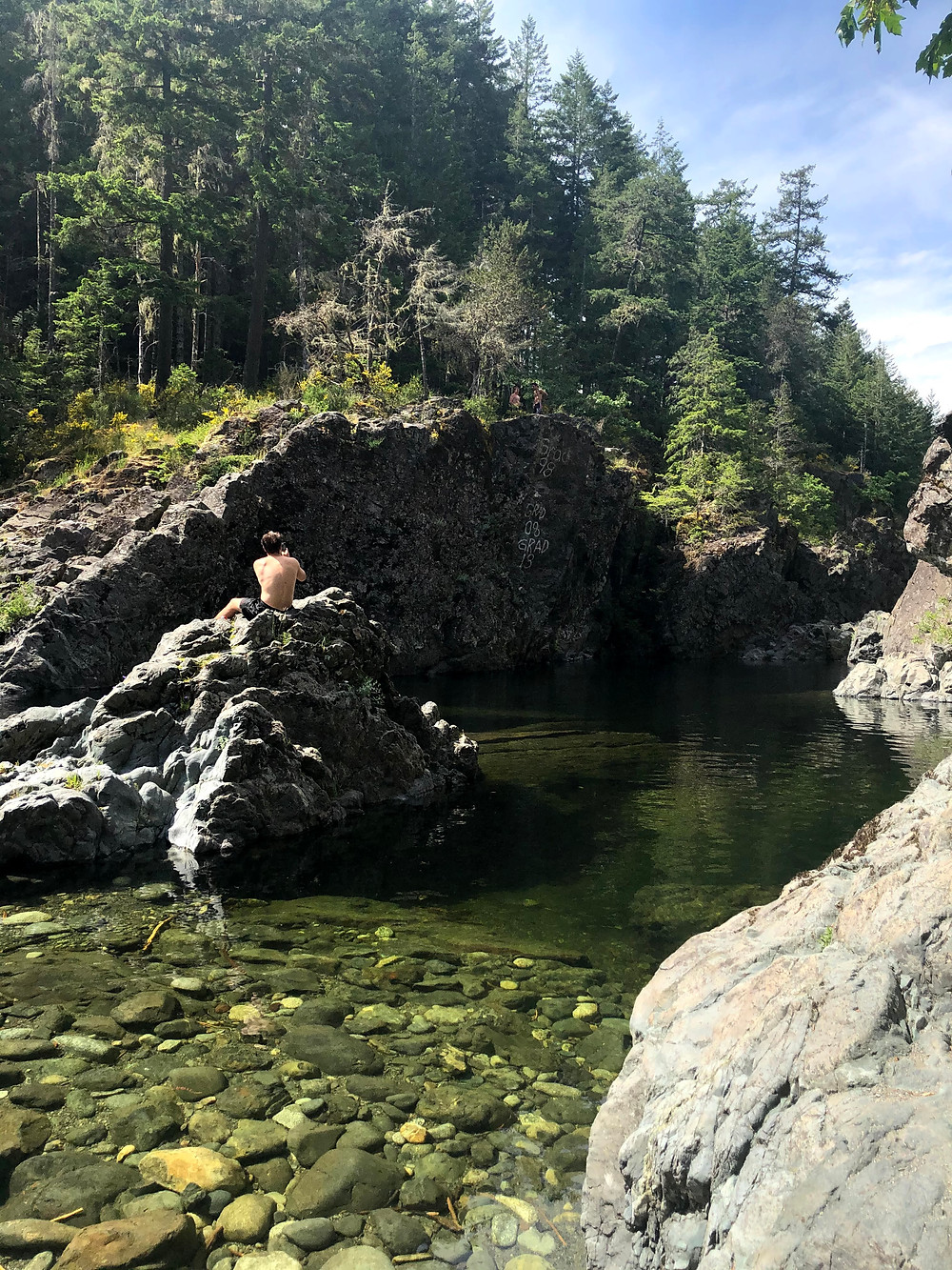 Sooke Potholes in BC should not be missed on a roadtrip from Sooke to Port Renfrew