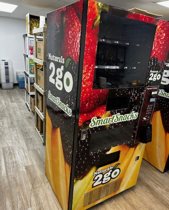 Seaga N2G 4000 Combo Vending Machine. EzSnack Texas vending machine sales.