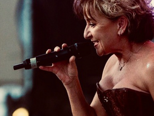 Why an AI Voice Will Never Replace a Real Singer