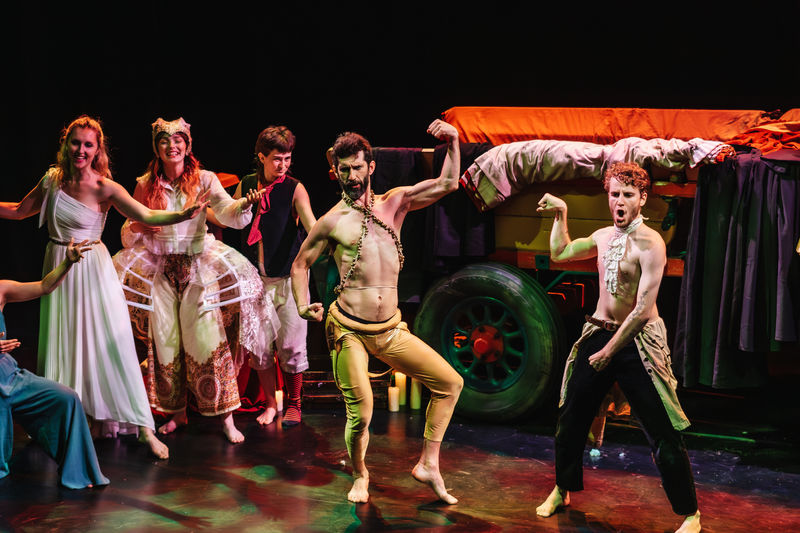 Hinton Magazine – Flabbergast Theatre Q&A with performer Simon Gleave