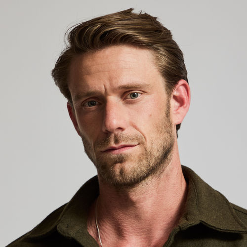 Liam J. Wakefield