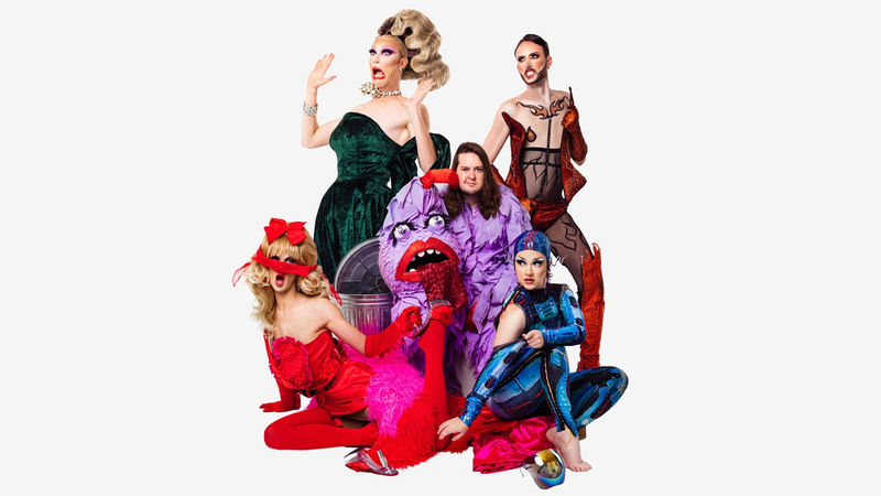 MESSY FRIENDS land in Edinburgh in a splash of costume and colour