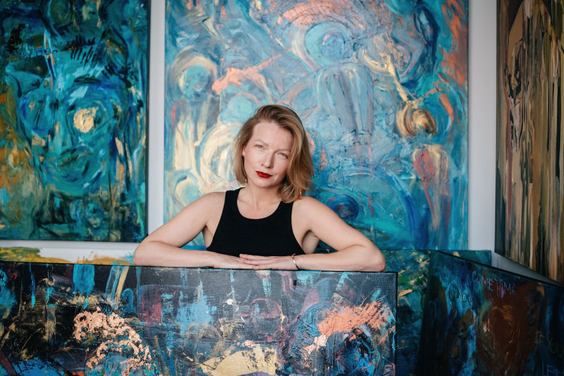 Do You See the Same Colour I See? Simona Ray on Portraiture, Presence, and the Art of Truly Seeing