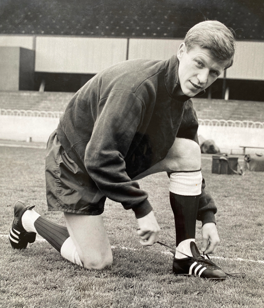 Bringing History to Life – Playwright Martin Murphy on The Ghost of White Hart Lane