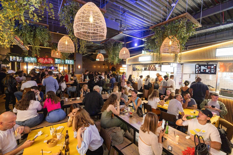 Bottomless Pints & Big Screens: The Ultimate Six Nations Experience at Market Place!