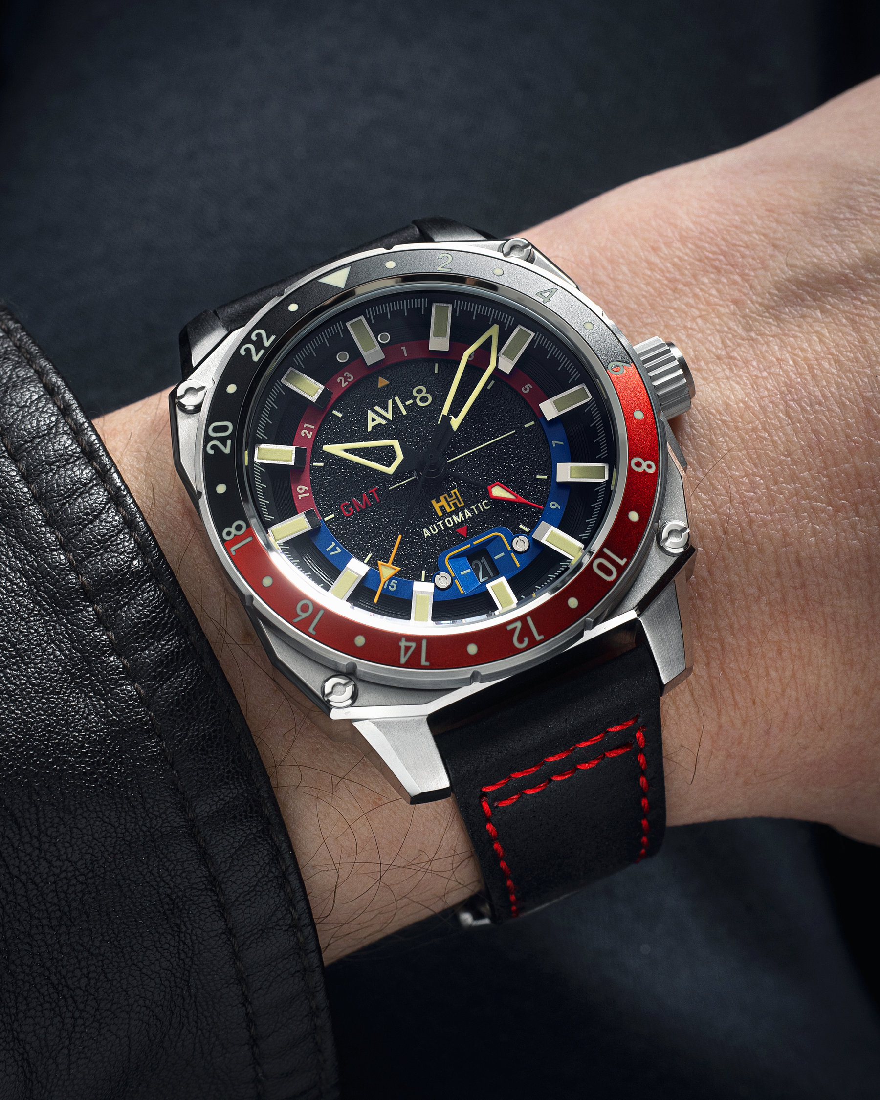 AVI-8 Unveils the Hawker Hunter Atlas GMT Automatic: A Timepiece Inspired by Aviation Excellence