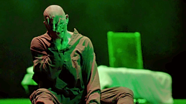 Performance artist Sasha Krohn on his mental health theatre piece ’The Weight of Shadow’