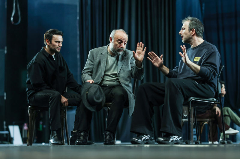 Rufus Norris Makes Directorial Return in Istanbul This Evening