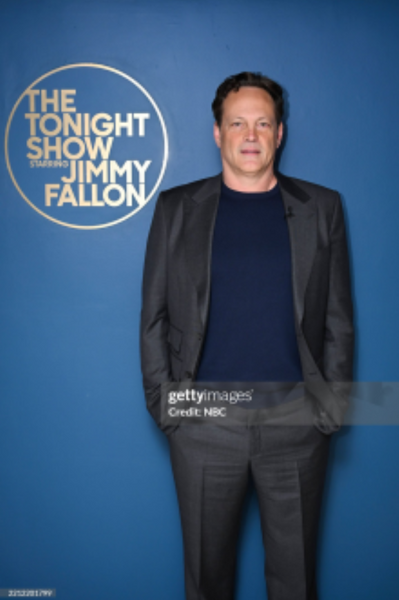 Vince Vaughn Wears Thom Sweeney Sweater to Nonnas Premiere and The Tonight Show Starring Jimmy Fallon