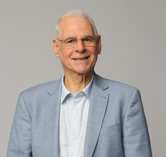 David Lendrum: Embracing Abstract Beauty Through Nature and Innovation
