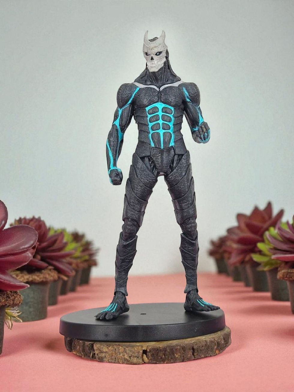 Thumbnail: Kaiju No. 8 figure (20 cm)