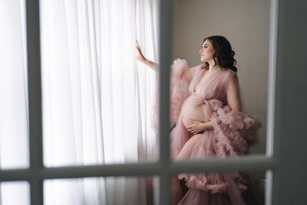 maternity-boudoir-baltimore.jpeg