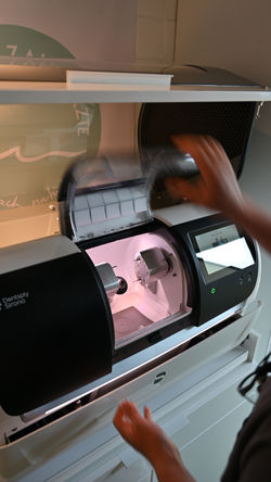 8B763211-8EEE-477B-BF02-41F13E7674D4