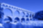 pont-du-gard-bleu