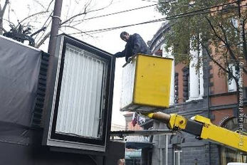 «Հրապարակ». Քաղաքապետարանը պատրաստվում է գովազդային վահանակներ ապամոնտաժել