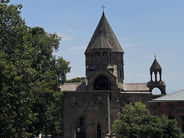 Մայր Աթոռ Սուրբ Էջմիածինը չի կարող լինել որևէ քաղաքական ուժի քարոզչական հարթակ. այն քաղաքական շահարկումների վայր չէ. Տեր Եսայի քահանա