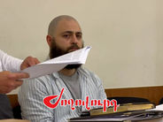 «Ժողովուրդ». ԱԱԾ շենքի վրա պայթուցիկ նետածի գործով ընդդիմադիրի են հարցաքննել. ՔՊ-ն ստվերում է