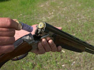 Ոչ սթափ վիճակում գտնվող 59-ամյա տղամարդը փողոցում որսորդական հրացանով 6 կրակոց է արձակել օդ