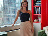 Կարծես թե, ես սկսում եմ ավելի գեղեցիկ հագուստ կրել եւ ավելի լավ տեսք ունենալ․ Աննա Հակոբյան