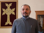 «Հրապարակ»․ Տիրադավ Վրթանես եպիսկոպոս Աբրահամյանը փոշմանել է, ուզում է Վեհափառին հանդիպել