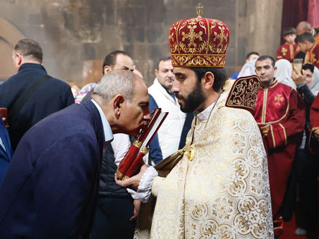 Նախկին հոգևորականներ Ստեփան Ասատրյանն ու Արամայիս Թախմազյանը դատական հայց են ներկայացրել Եկեղեցու դեմ