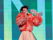 «Եվրատեսիլ 2024»-ի հաղթողը վերադարձրել է մրցանակը՝ Իսրայելի մրցույթին մասնակցելու թույլտվության պատճառով