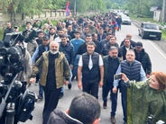 «Իրավունք». Գործադիրից արցախցիներից պահանջել են միտինգներին չխառնվել