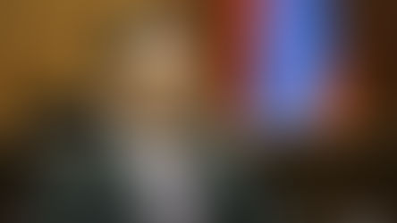 Մարդիկ, ովքեր տատիկ-պապիկների հոսանքի վարձի գործով են զբաղվում, պետք է կարողանան երկիրը ներկայացնեն, նորմալ շոր հագնեն. Ալեն Սիմոնյան